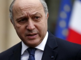Франция требует от Сирии и РФ прекратить операции против мирных сирийских граждан