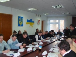 Депутаты на Луганщине требуют отставку Яценюка (документ, видео)