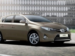 Toyota остановила продажи Auris, Verso и Venza