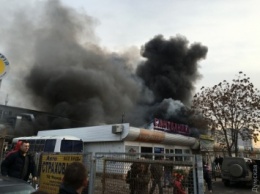 В результате пожара на рынке "Меркурий" в Одессе никто не пострадал, - ГосЧС