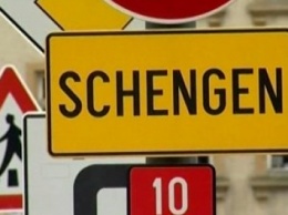 Австрия остановила действие Шенгена