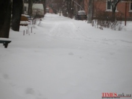 Версия борьбы со снежным катаклизмом в Николаеве. Несколько отличающаяся от официальной (ФОТО)