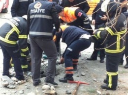 В Турции произошел взрыв возле школы, погибли 2 человека, 3 ранены