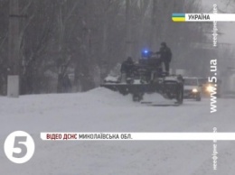Спасатели освободили из «снежного плена» больше 200 автомобилей на Николаевщине