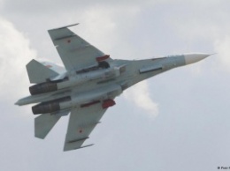 Российский Су-27 опасно сблизился с самолетом-разведчиком США
