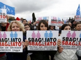 В Риме прошла массовая демонстрация против однополых союзов