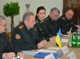США намерены продолжить курсовую подготовку украинских военных