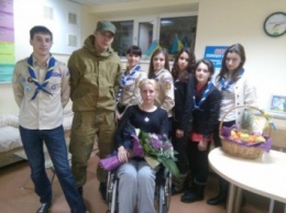 П.Порошенко: вместе со всей Украиной молимся за здоровье Яны Зинкевич