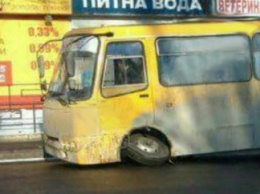 Киевляне требуют запретить старые маршрутки