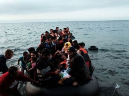 В Эгейском море у берегов Турции затонуло судно с беженцами, 22 человека погибли
