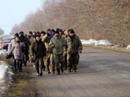 В Николаевской обл. недовольные условиями размещения бойцы отправились пешком в военную прокуратуру