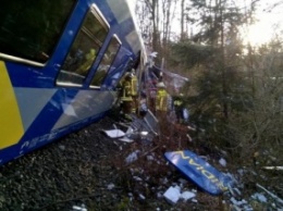 В Баварии столкнулись два поезда, около 100 человек ранены, количество погибших уточняется