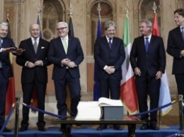 Страны-основатели ЕС выступают за "еще более тесный союз"