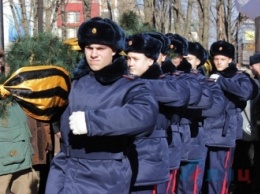 Митинг-реквием в память о воинах-афганцах состоялся в оккупированном Луганске (ФОТО)
