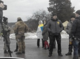 В "Гражданском корпусе "Азов" заявили об угрозах в связи с блокированием дорог в Черниговской области
