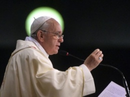 Папа Римский Франциск допускает использование средств контрацепции из-за вируса Зика