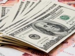 Почему в Украине взлетает курс доллара: реальные факторы и объяснения Гонтаревой