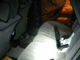 В Киеве задержали автомобиль с краденым оружием