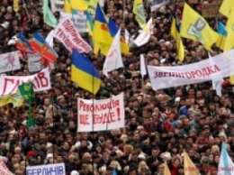 Революция продолжается, а достоинства все меньше, - участник Майдана, историк