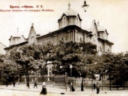 Архив или синагога? Судьба здания на Жуковского в вопросах и ответах