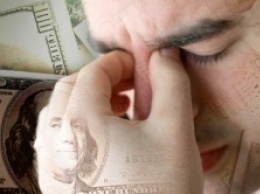 Ученые: Финансовые проблемы могут вызывать болевые ощущения