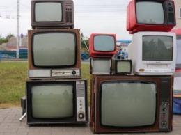 Аналитики: Кризис сократил продажи телевизоров в России на 47%