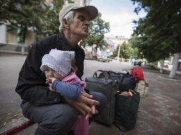 В Харьковской области временно приостановили выплаты соцпомощи 15 тыс. переселенцам