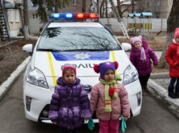 Полиция провела урок для малышей (Фото)