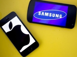 Суд отменил штраф Samsung в $120 млн по делу о патентах Apple
