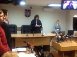 В Киеве суд начал рассмотрение дела Ростислава Хропачевського