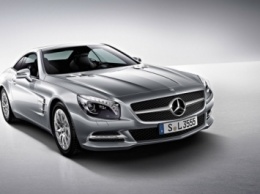 В Mercedes-Benz рассказали об эволюции родстера SL