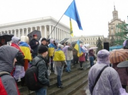 На Площади Независимости в Киеве началась акция в поддержку Савченко