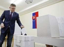 На выборах в Словакии лидирует антимигрантская правящая партия