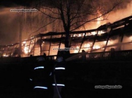 Крупный пожар в черниговском автопарке произошел из-за взрыва. ФОТО