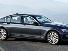 BMW предложит клиентам юбилейную версию 7-Series