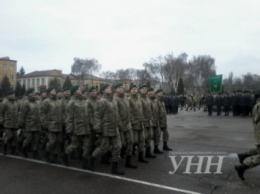 На выпуск офицеров-пограничников в Хмельницком не приехал Президент