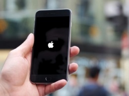 Что делать, если iPhone и iPad «завис» на логотипе Apple после джейлбрейка iOS 9.1