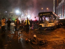 В результате взрыва в Анкаре погибли по меньшей мере 15 человек