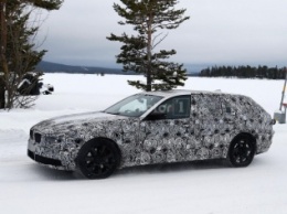 Прототип универсала BMW 5 Series Touring засняли на тестах