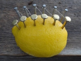 Как добыть огонь при помощи лимона