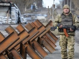 В Донбассе обострение: диверсанты боевиков атаковали ВСУ в Новотроицком