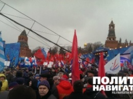 Митинг в честь годовщины воссоединения с Крымом собрал 100 тыс человек в Москве