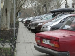 Я паркуюсь как... чиновник: Кто в Одессе главный автохам (ФОТО)