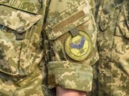Ежедневно около 10 жителей Днепропетровской области записываются на военную службу по контракту
