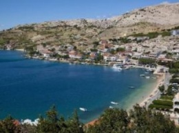 Хорватия: На дискотеки острова Паг можно будет добраться на самолете