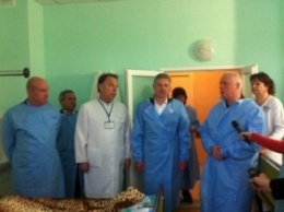 В ГБ №4 отремонтировали и оснастили техникой 2 палаты хирургического отделения