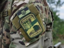 Двое украинских военных погибли, одиннадцать ранены за минувшие сутки в зоне АТО