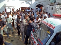 Число погибших при теракте в Пакистане возросло до 69 человек