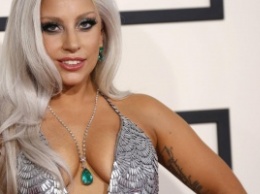 Сегодня день рождения празднует эпатажная певица Леди Гага