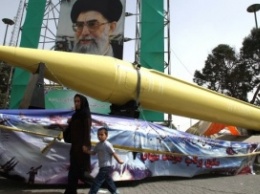 Иран будет продолжать ракетную программу, несмотря на новые санкции